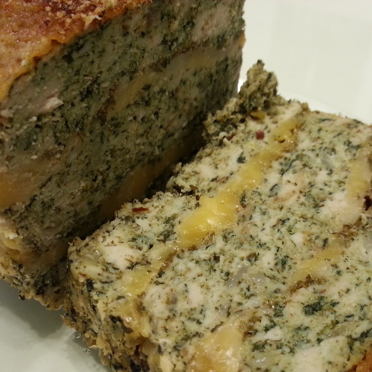 Мясной хлеб из индейки и шпината