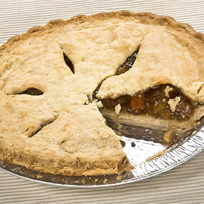 Мясной пирог с каперсами