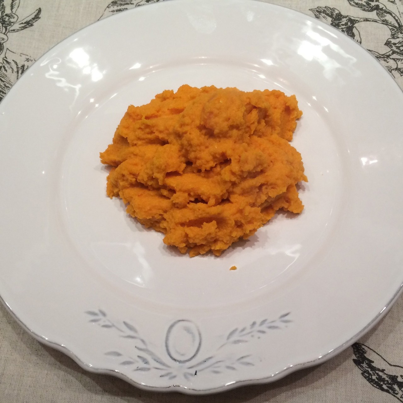 Морковное пюре с тахини