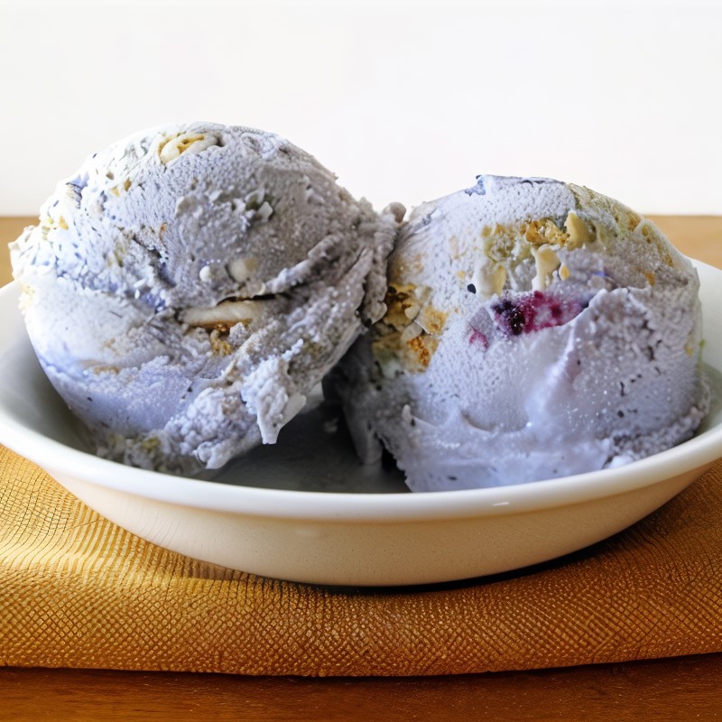 Мороженое «Черничный чизкейк»