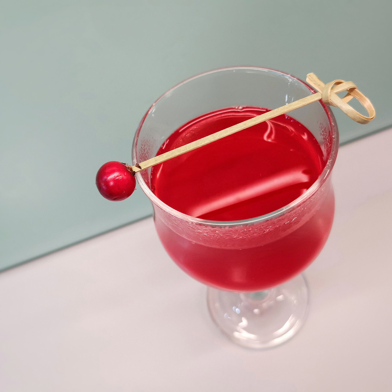 Морс из клюквы и калины с лемонграссом