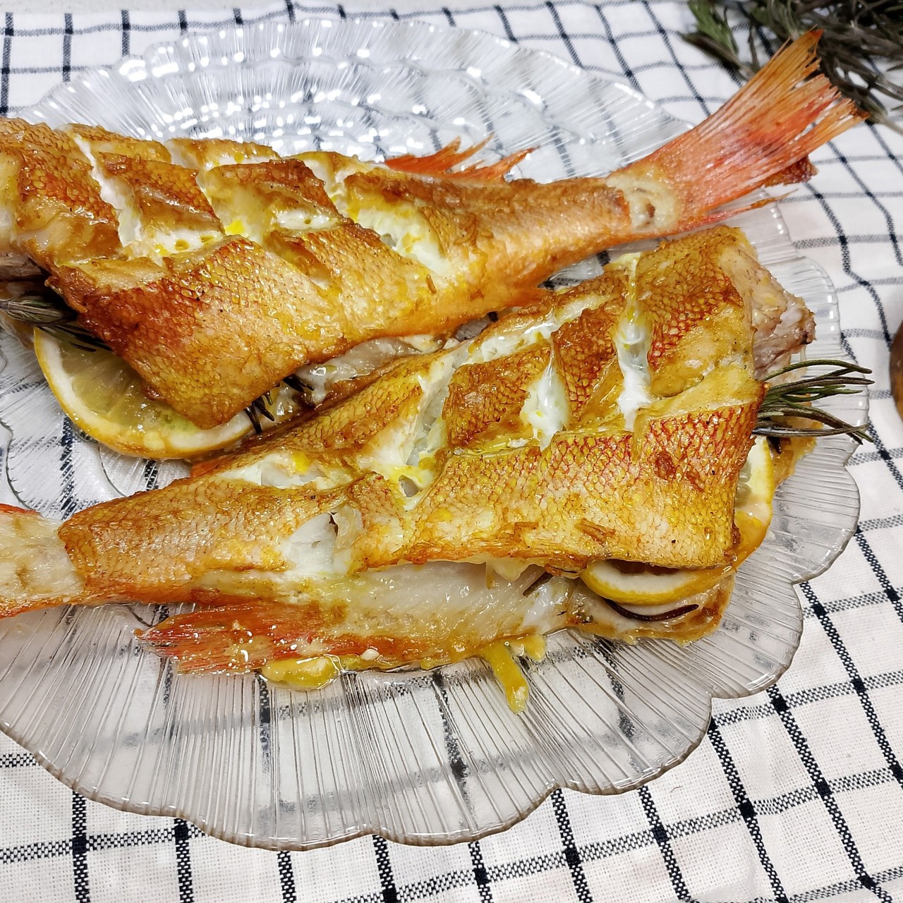 Морской окунь в духовке