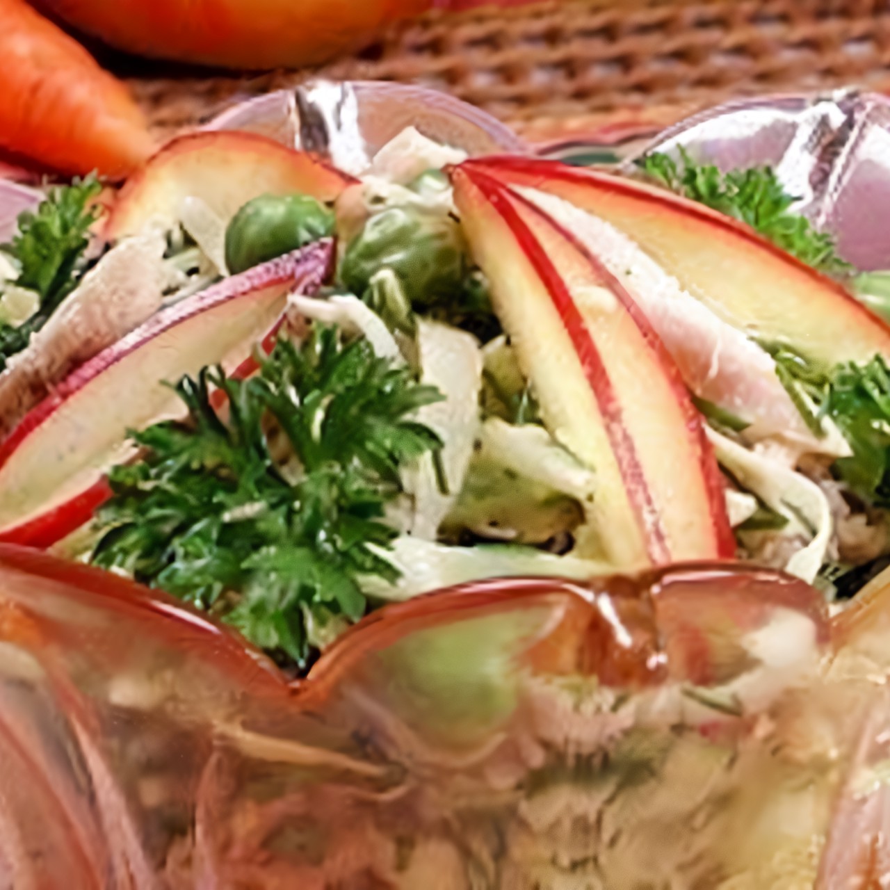 Овощной салат с апельсиновым соусом