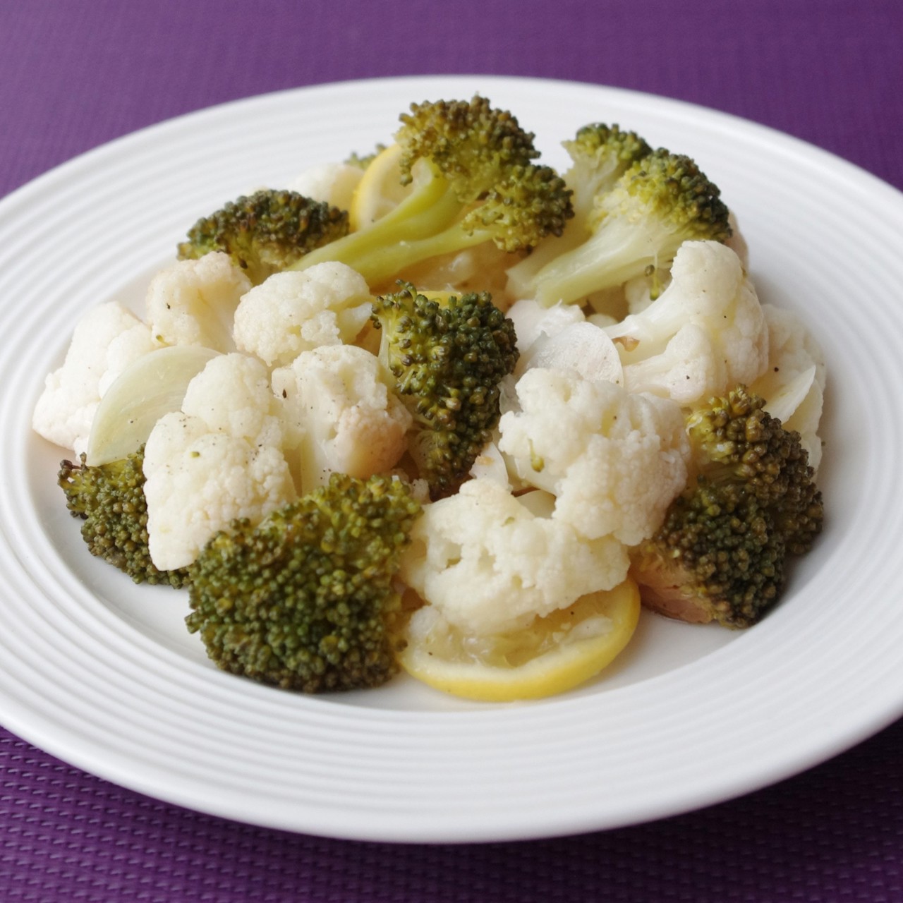 Овощи, запеченные с лимоном