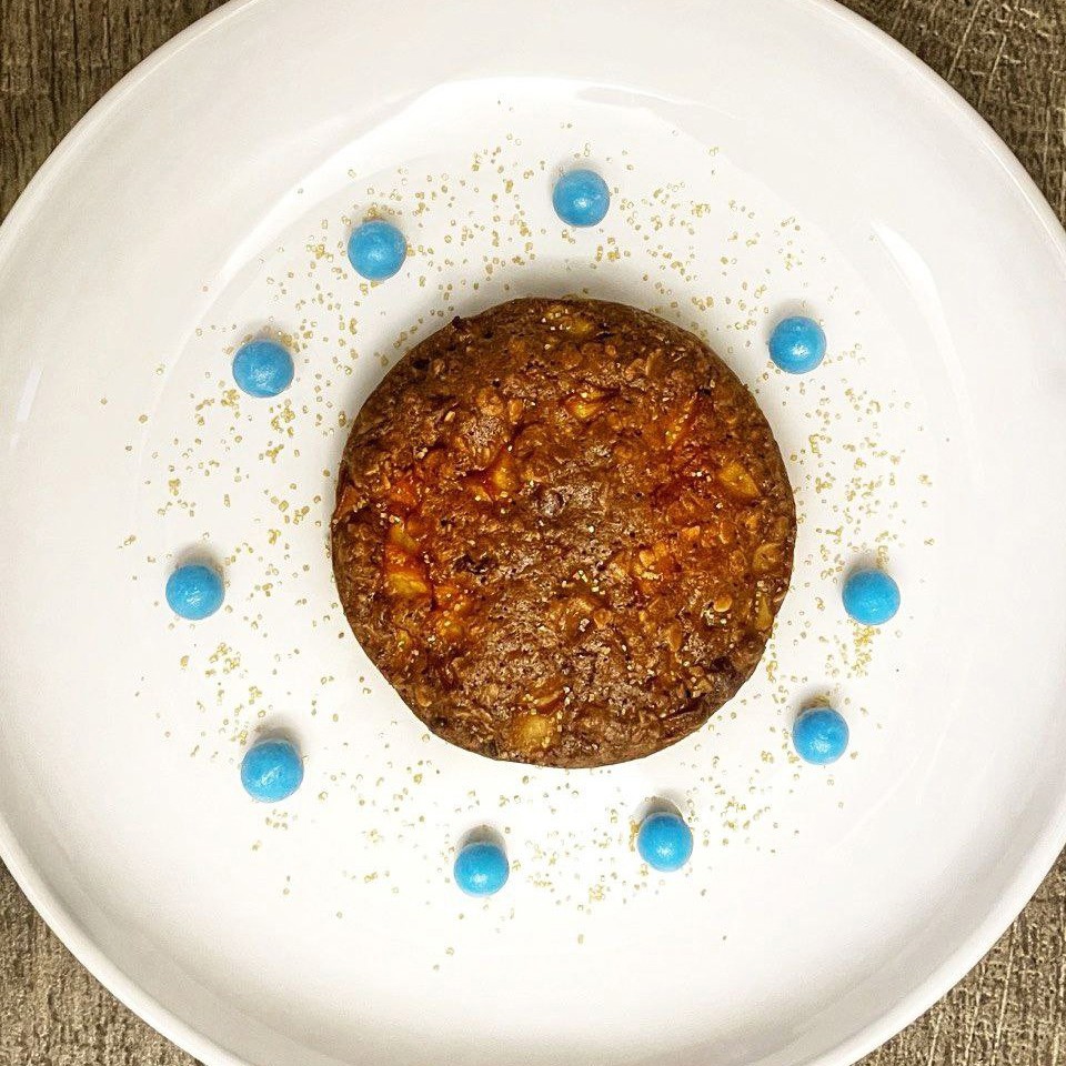 Овсяное печенье с фундуком и яблоком