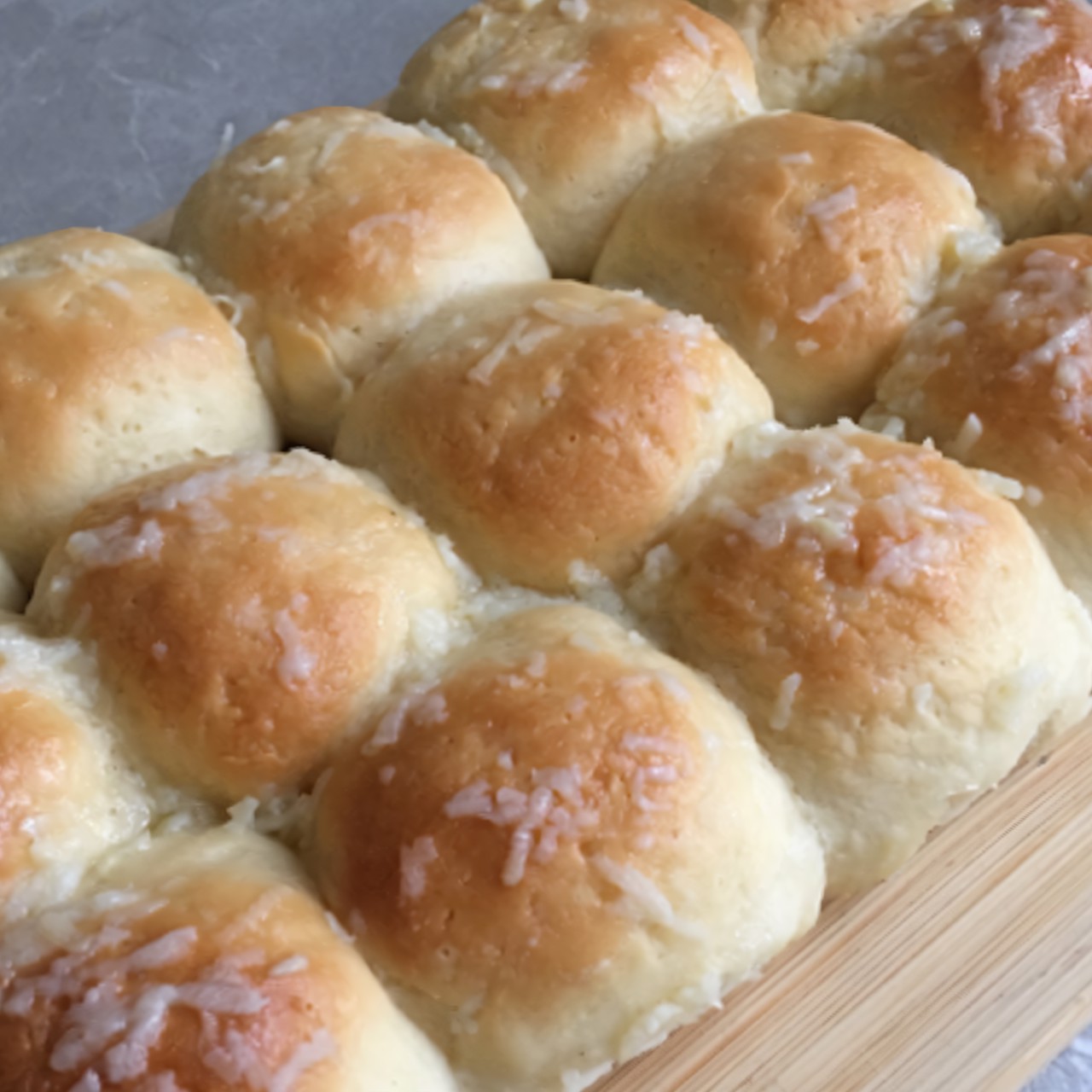 Пампушки с чесноком