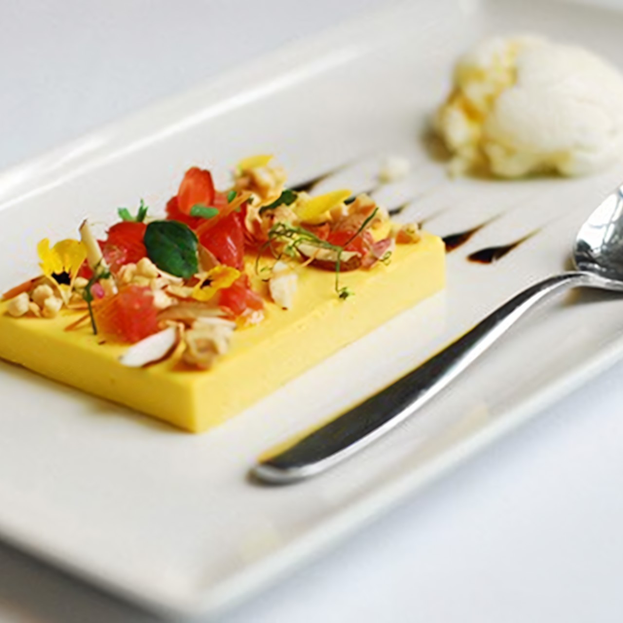 Панна-котта Адриана Кетгласа