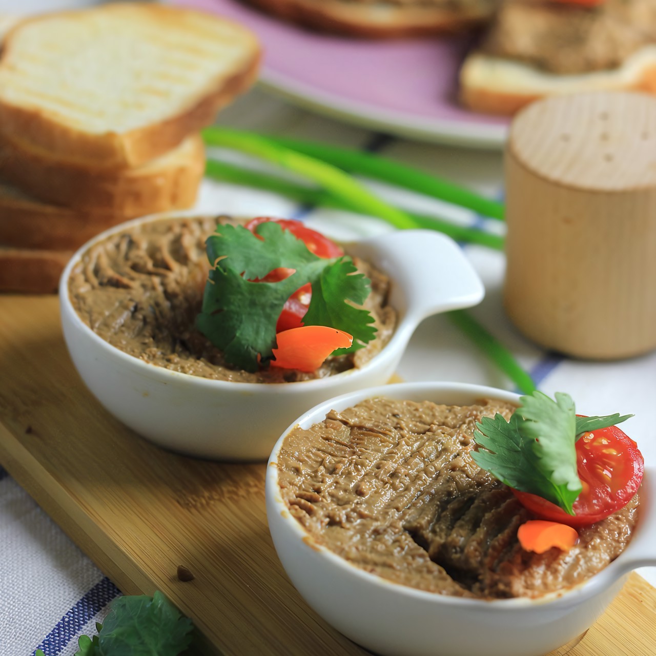 Паштет из печени с инжиром