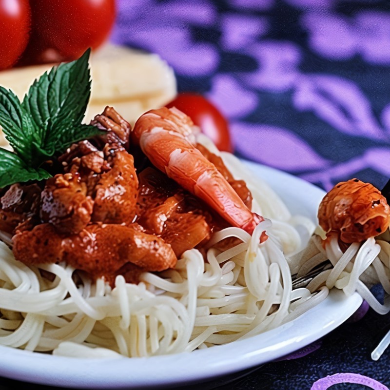 Паста с морепродуктами в томатном соусе