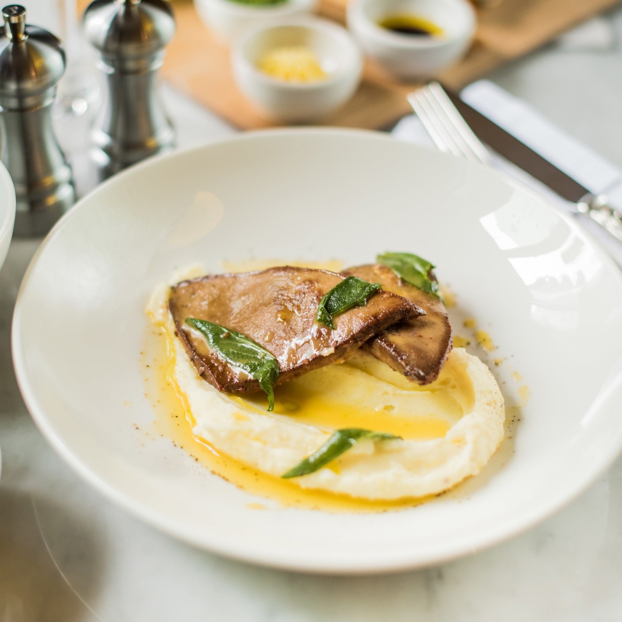 Печень телячья с шалфеем