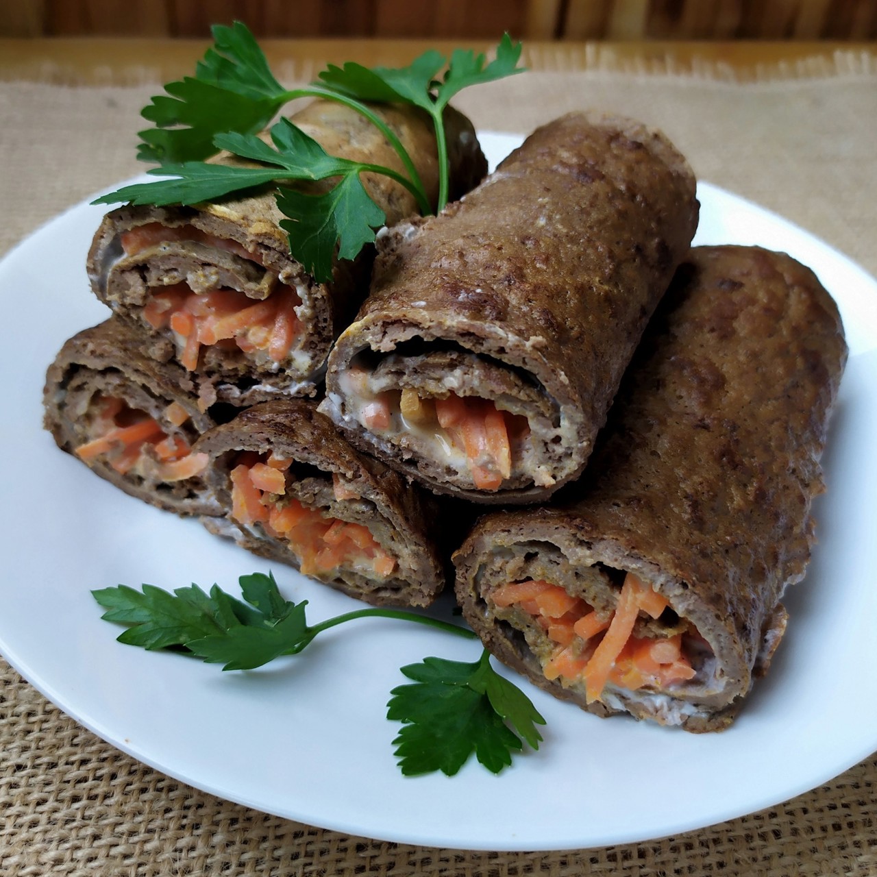 Печеночные блинчики с морковью по-корейски