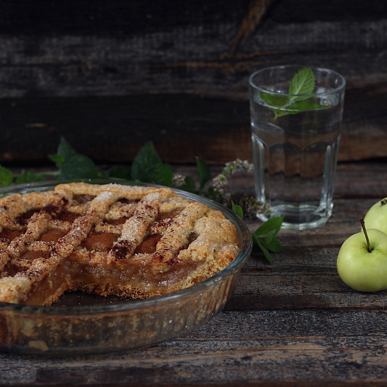 Песочный яблочный пирог