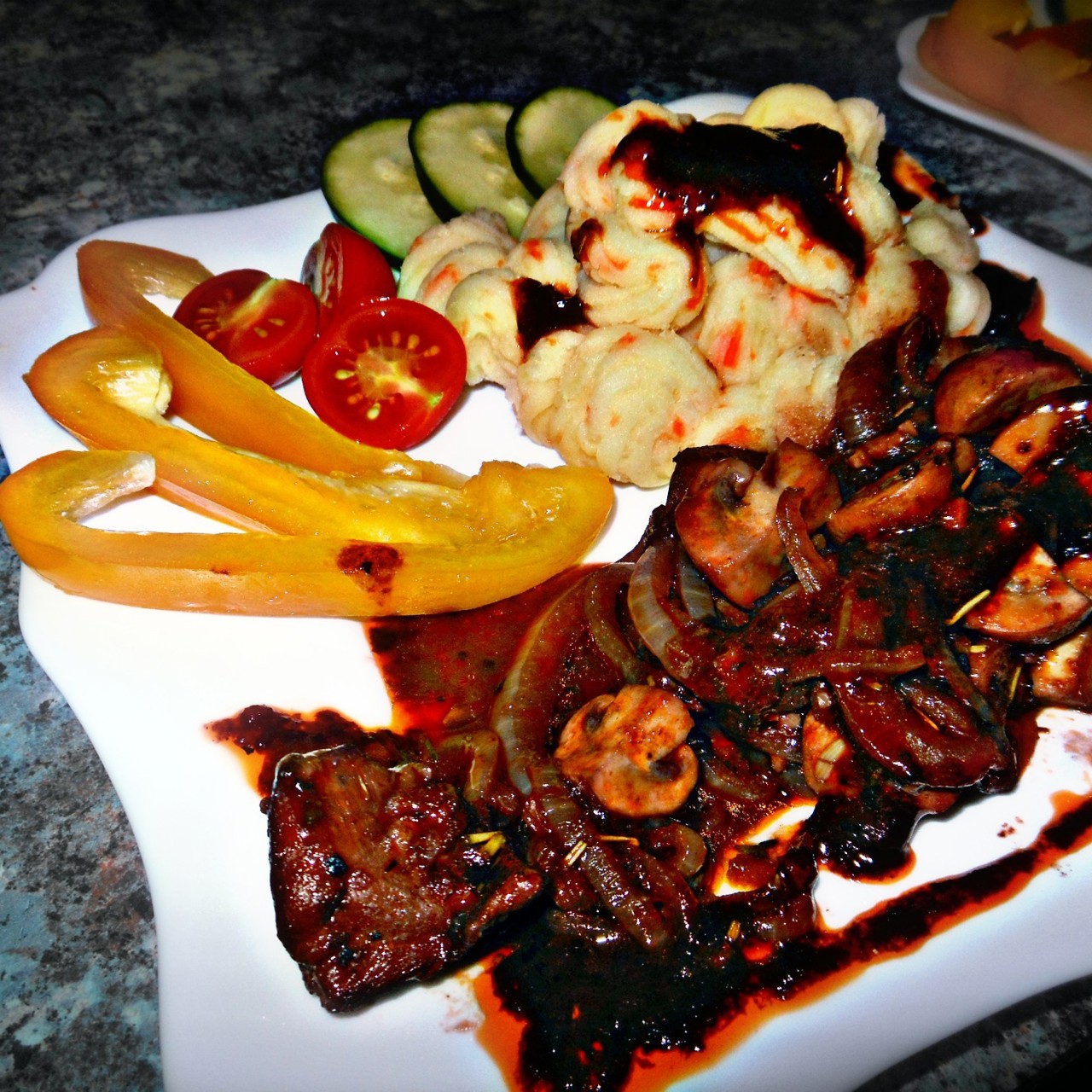 Петух в вине (Coq Au Vin)