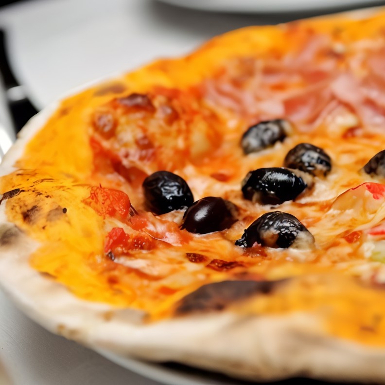 Пицца с куриной печенкой