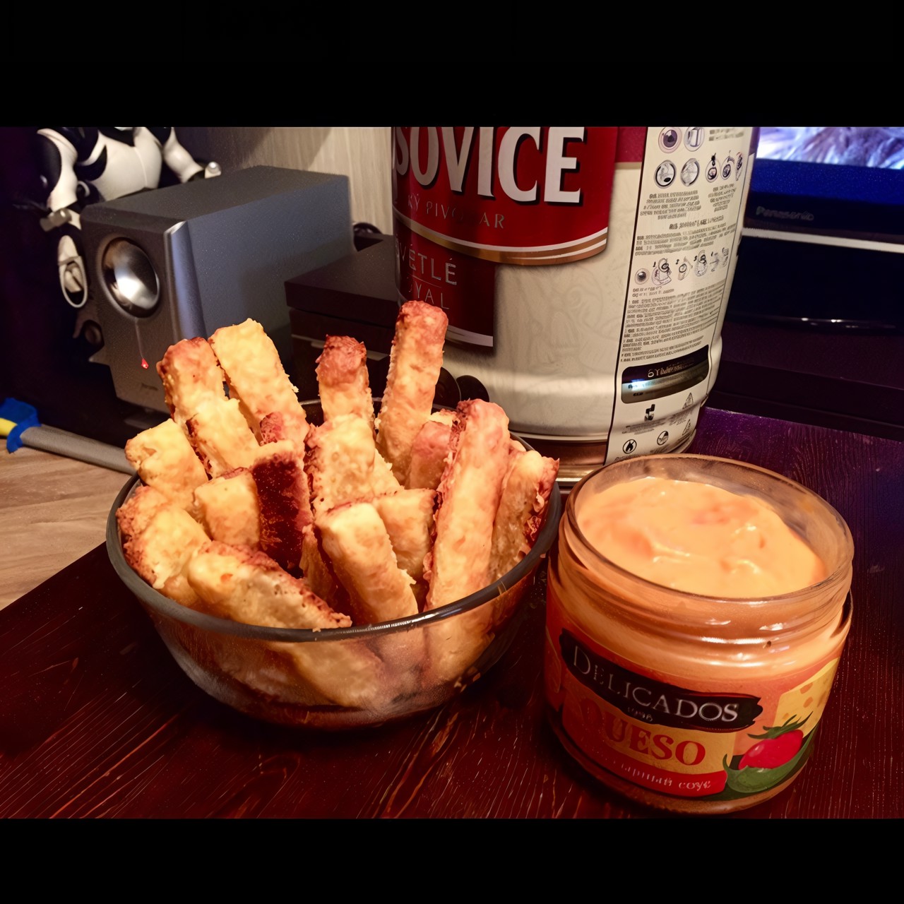 Пикантные сырные палочки