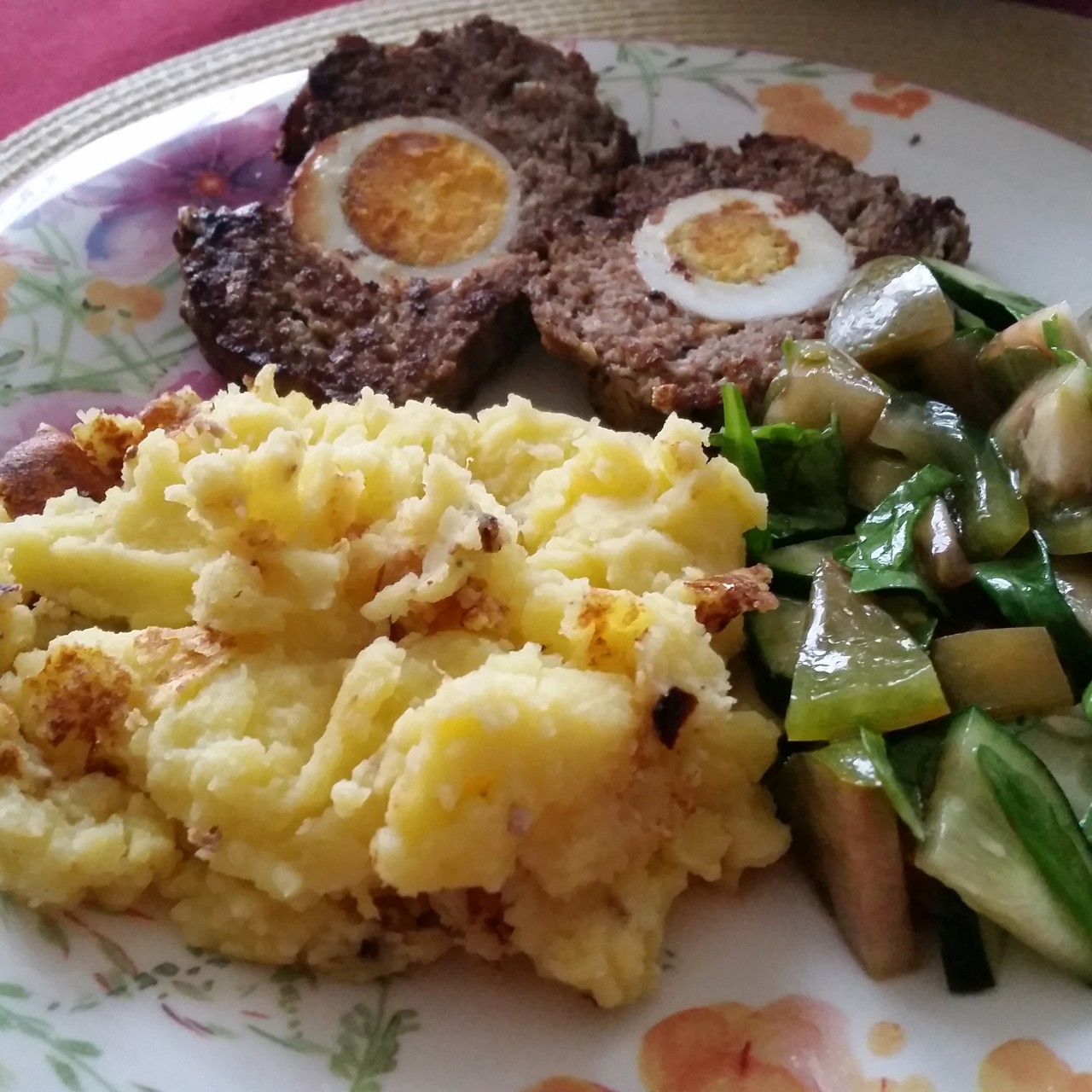 Pikkpoiss (эстонская котлета «Длинный мальчик»)