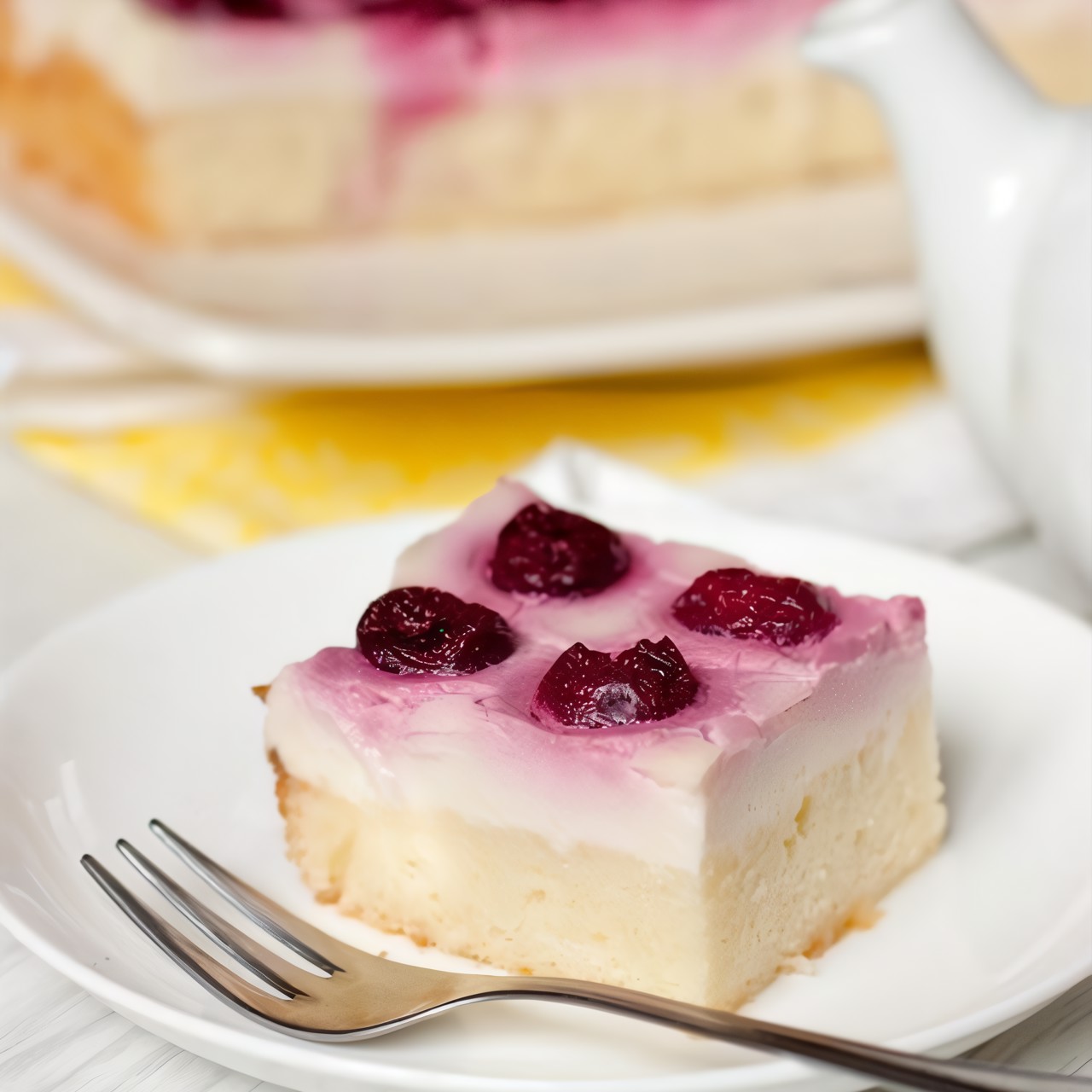 Пирог с вишней и заварным кремом