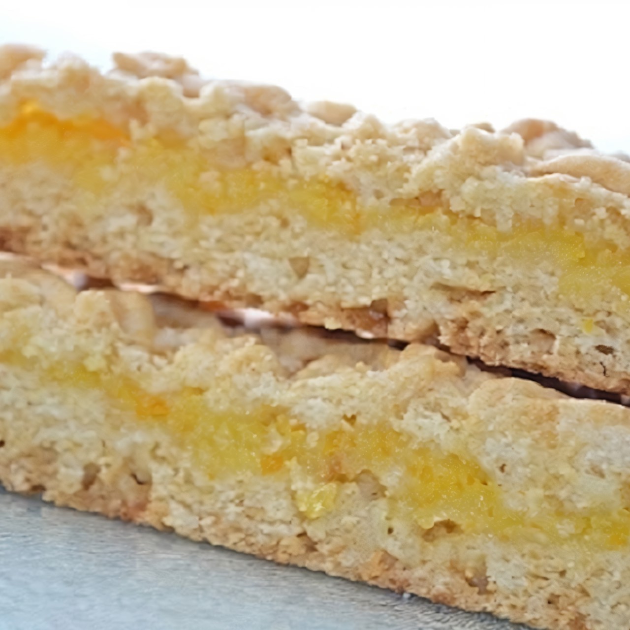 Пирог тертый диетический с апельсиновой начинкой