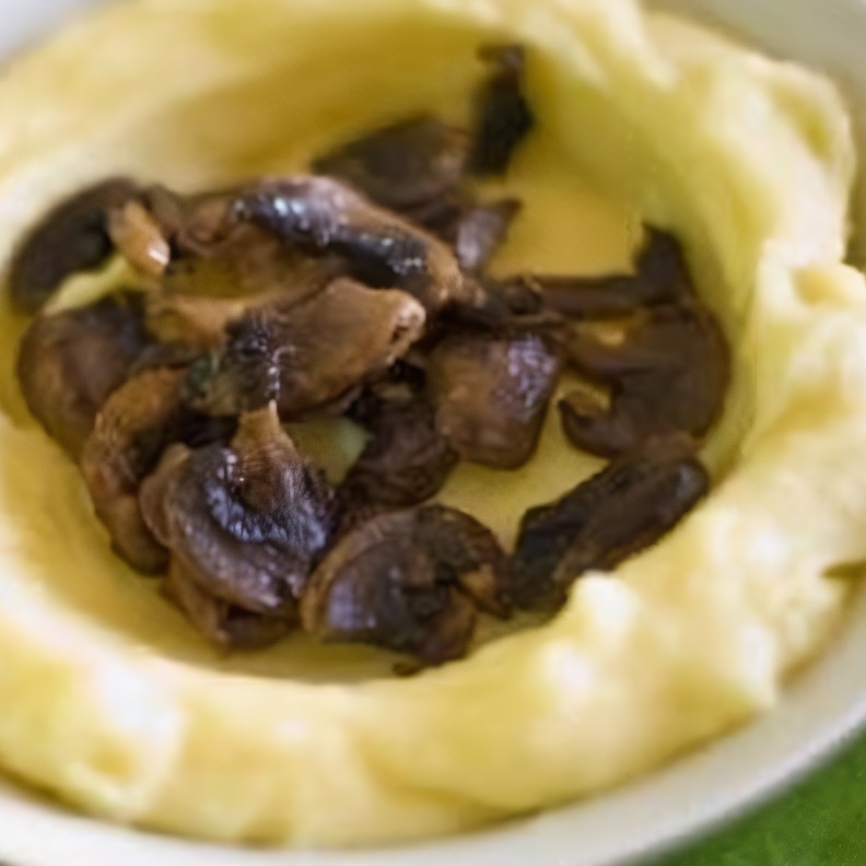 Пюре со сливками и грибами