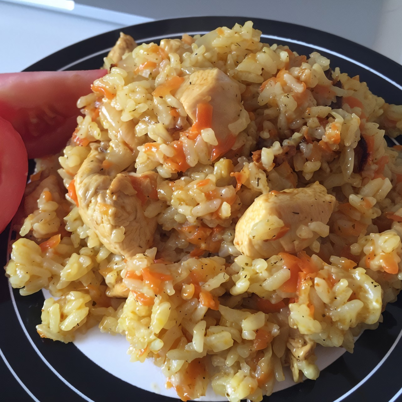 Плов с курицей на сковороде