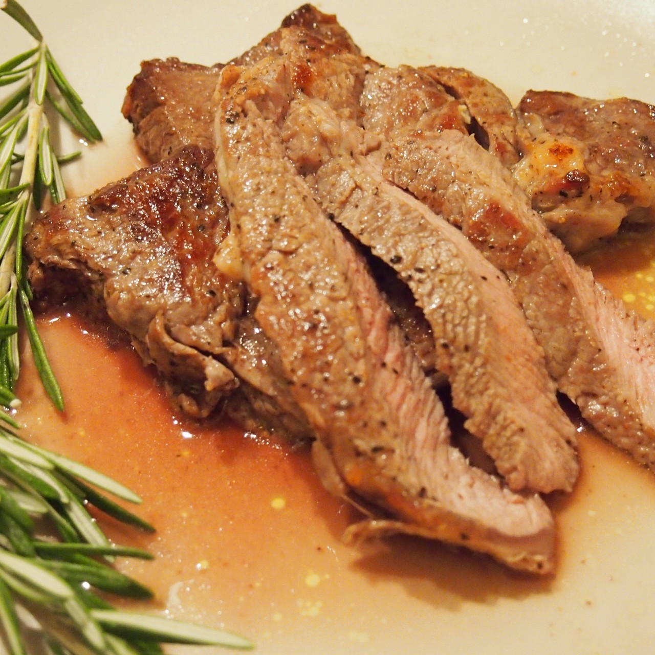 Правильный говяжий стейк