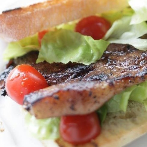 Пряная свинина по-китайски в чиабатте