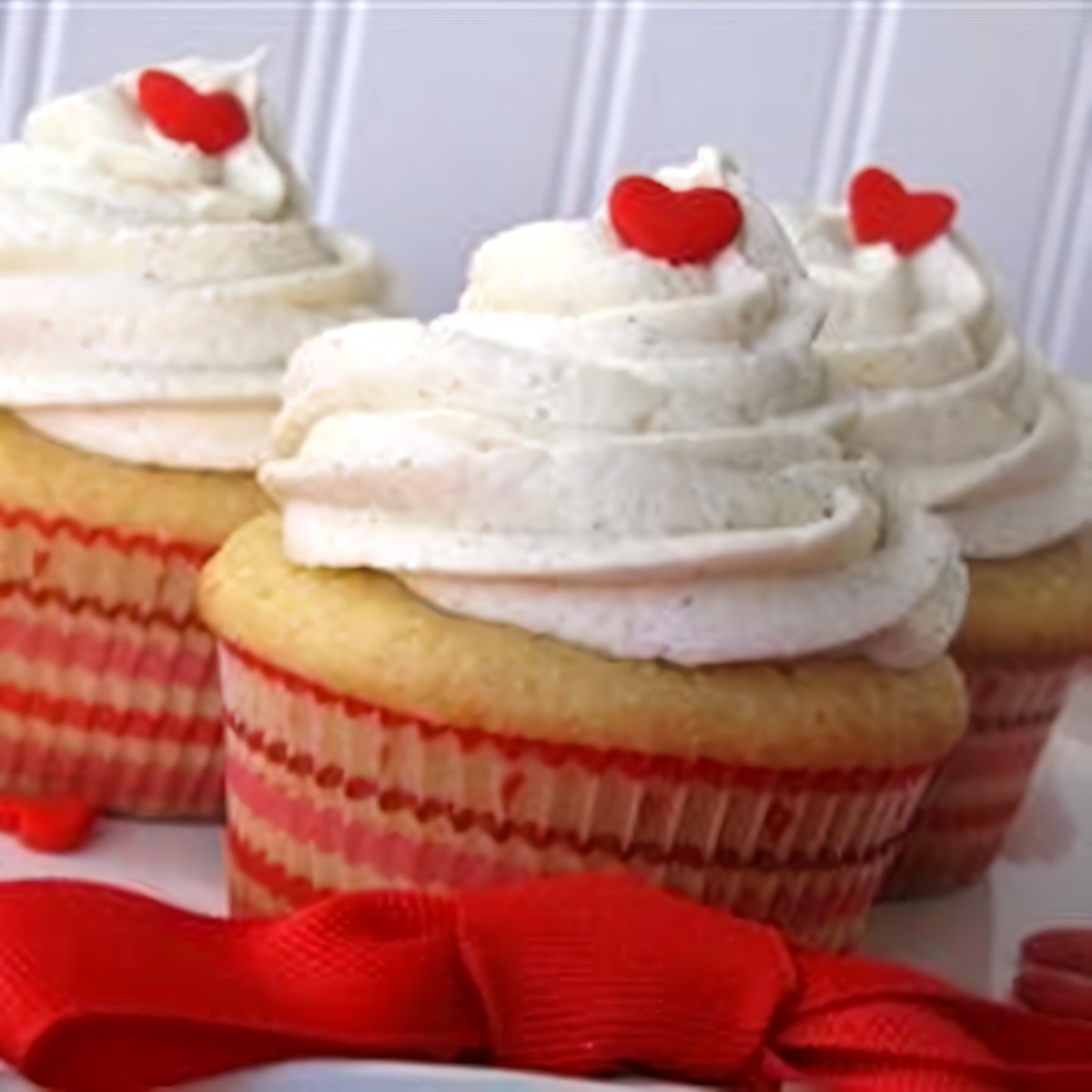 Простые белые кексы