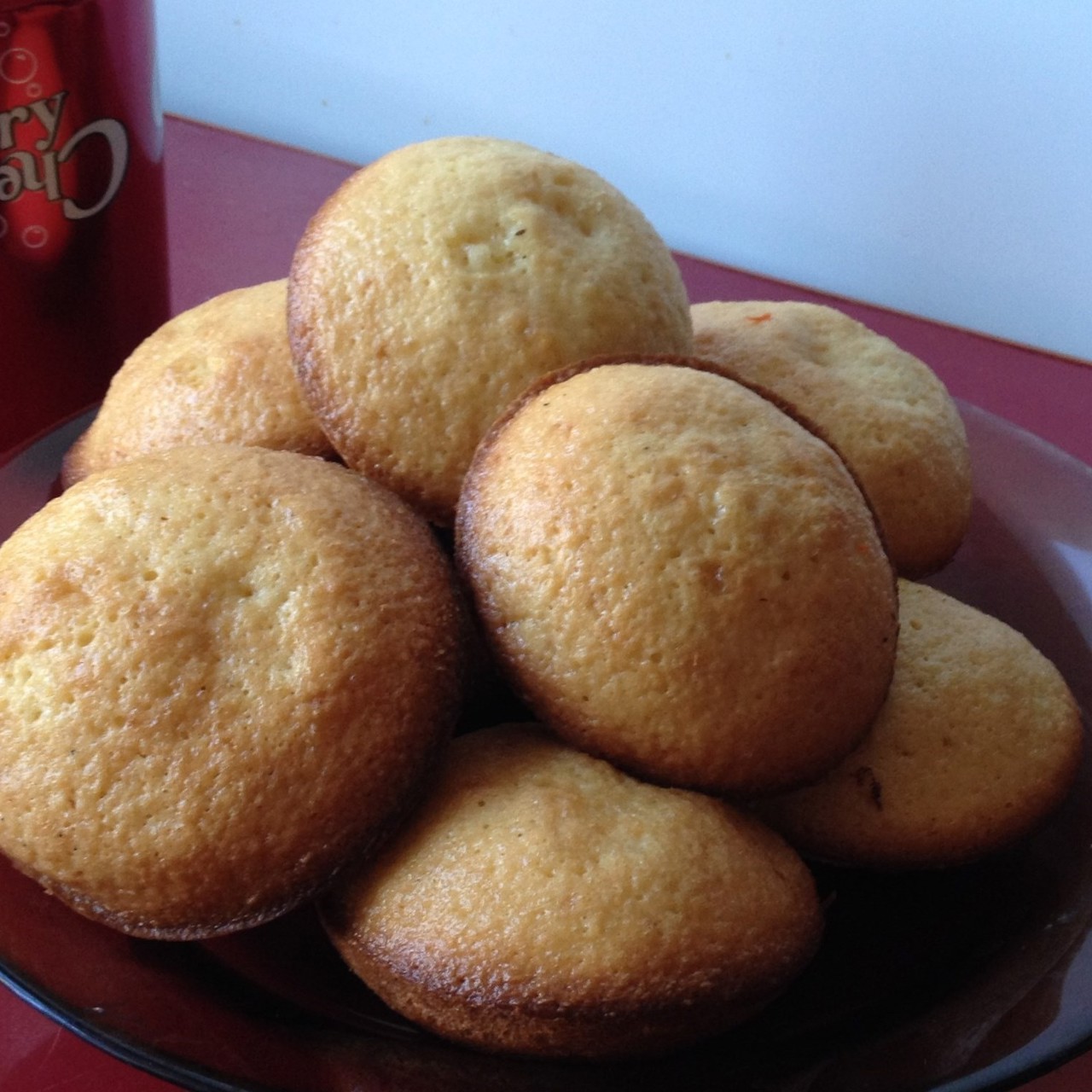 Простой рецепт ванильных маффинов