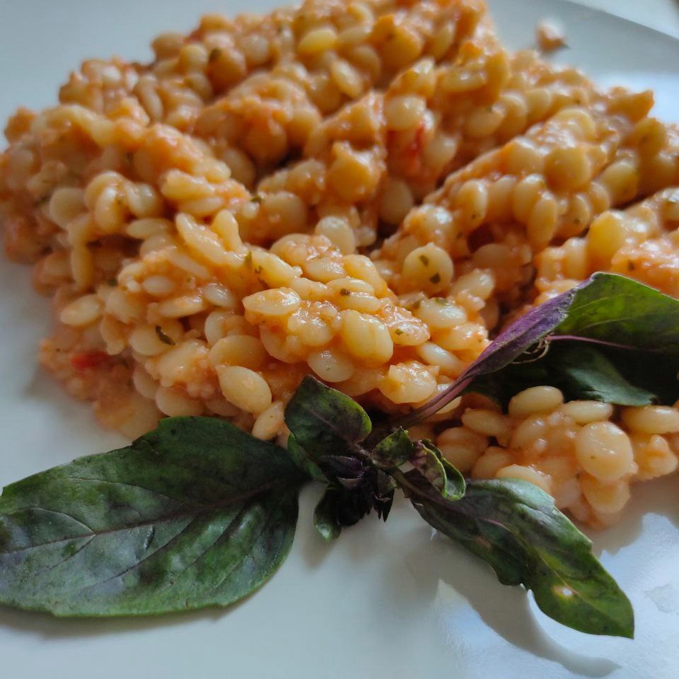 Птитим с томатом