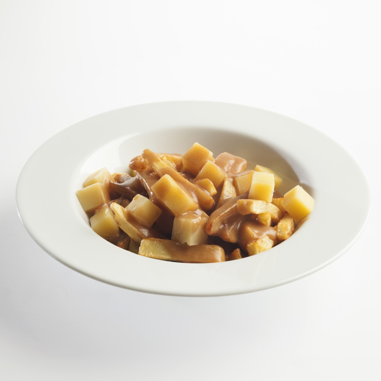 Картофель фри с сыром и подливой путин