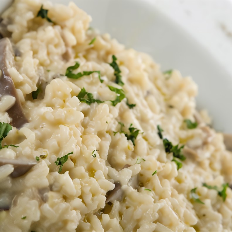 Ризотто с белыми грибами и петрушкой