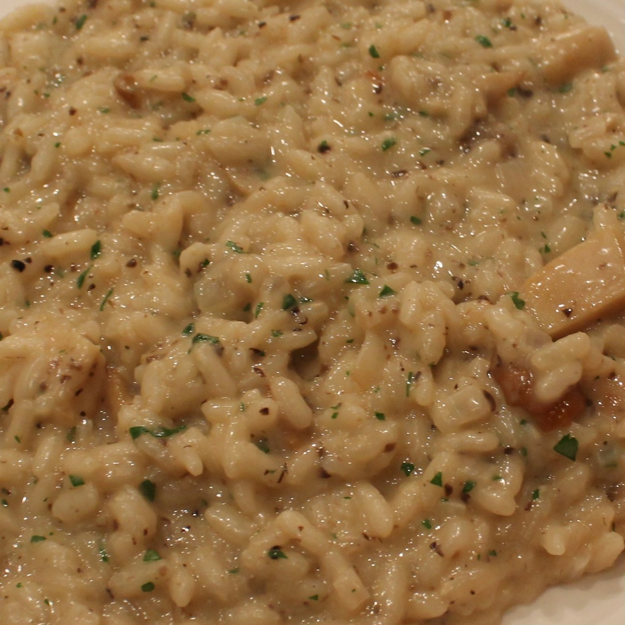 Ризотто с белыми грибами и трюфельной пастой