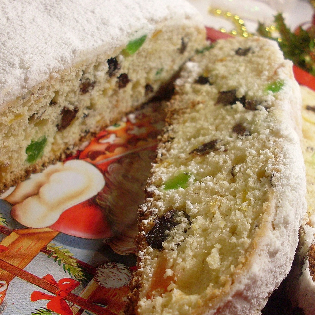 Рождественский творожный штоллен