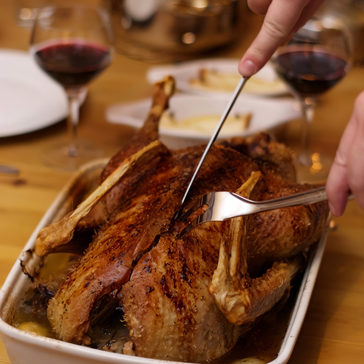 Рождественский гусь с каштанами и соусом Cumberland