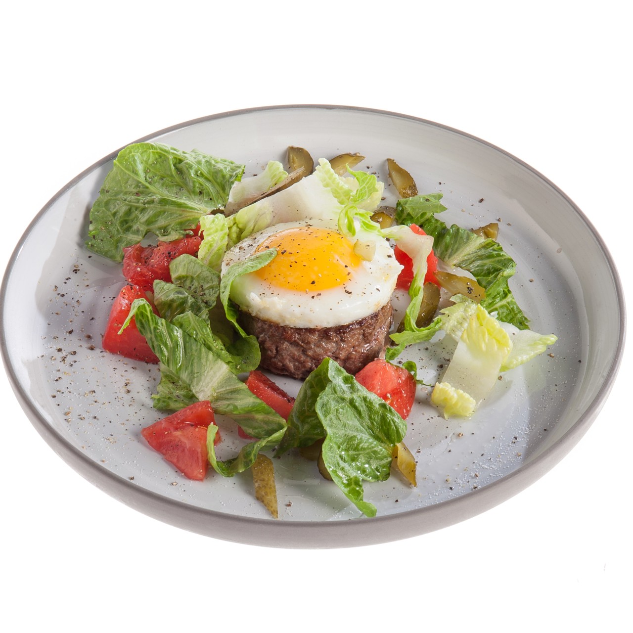 Рубленый бифштекс с яйцом