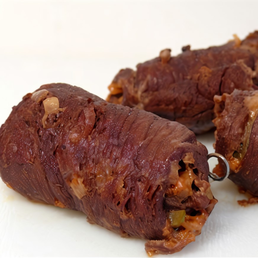 Рулеты из говядины со шпиком