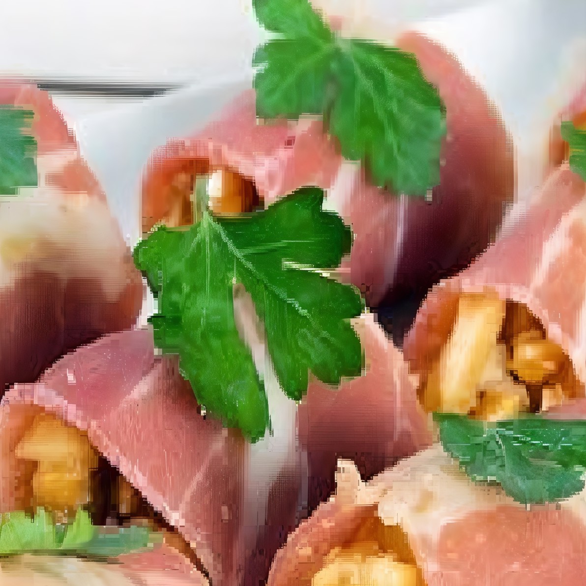 Рулетики из хамона с острым арахисом