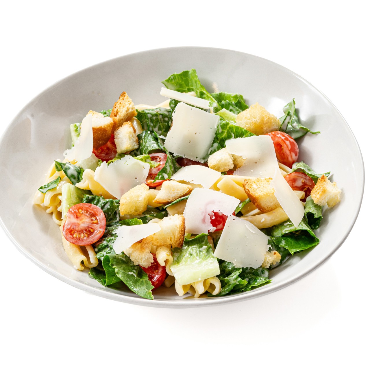 Салат «Цезарь» с пастой