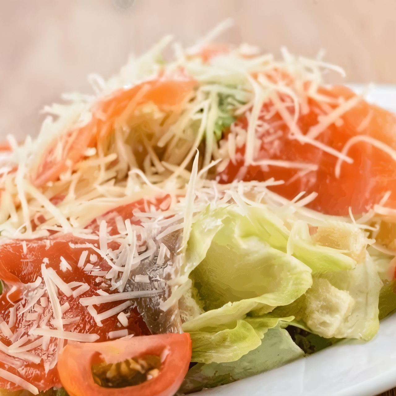 Салат «Цезарь» с семгой