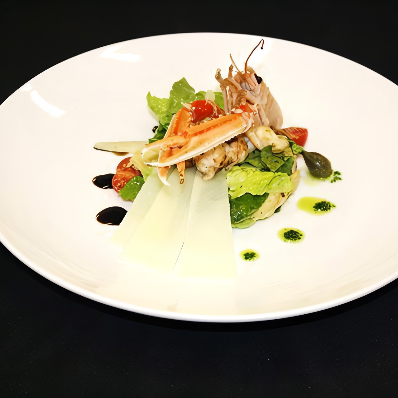 Салат из артишоков, груши и лангустинов с апельсиновым цитронетом