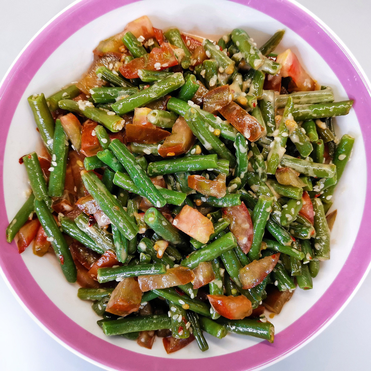 Салат из фасоли по-французски