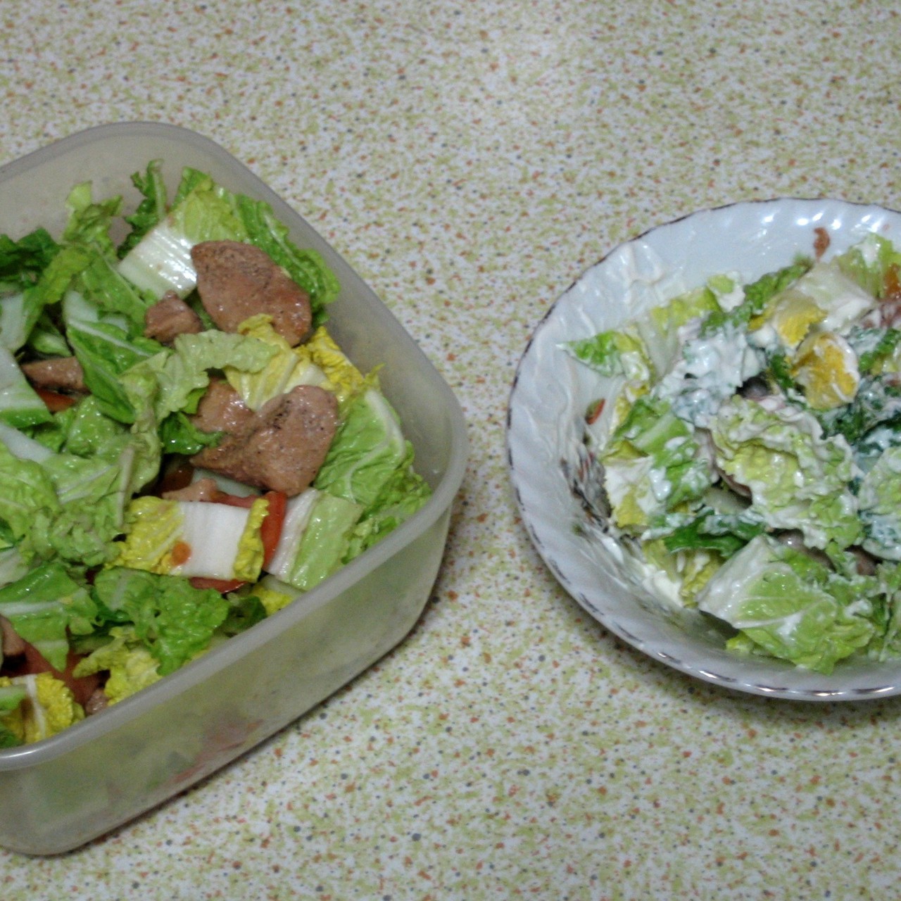 Салат из курицы с пекинской капустой