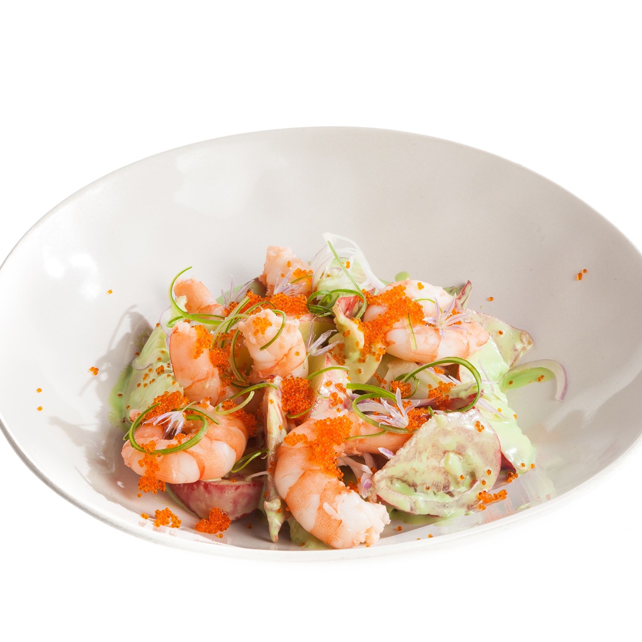 Салат из нектаринов с помидорами и креветками