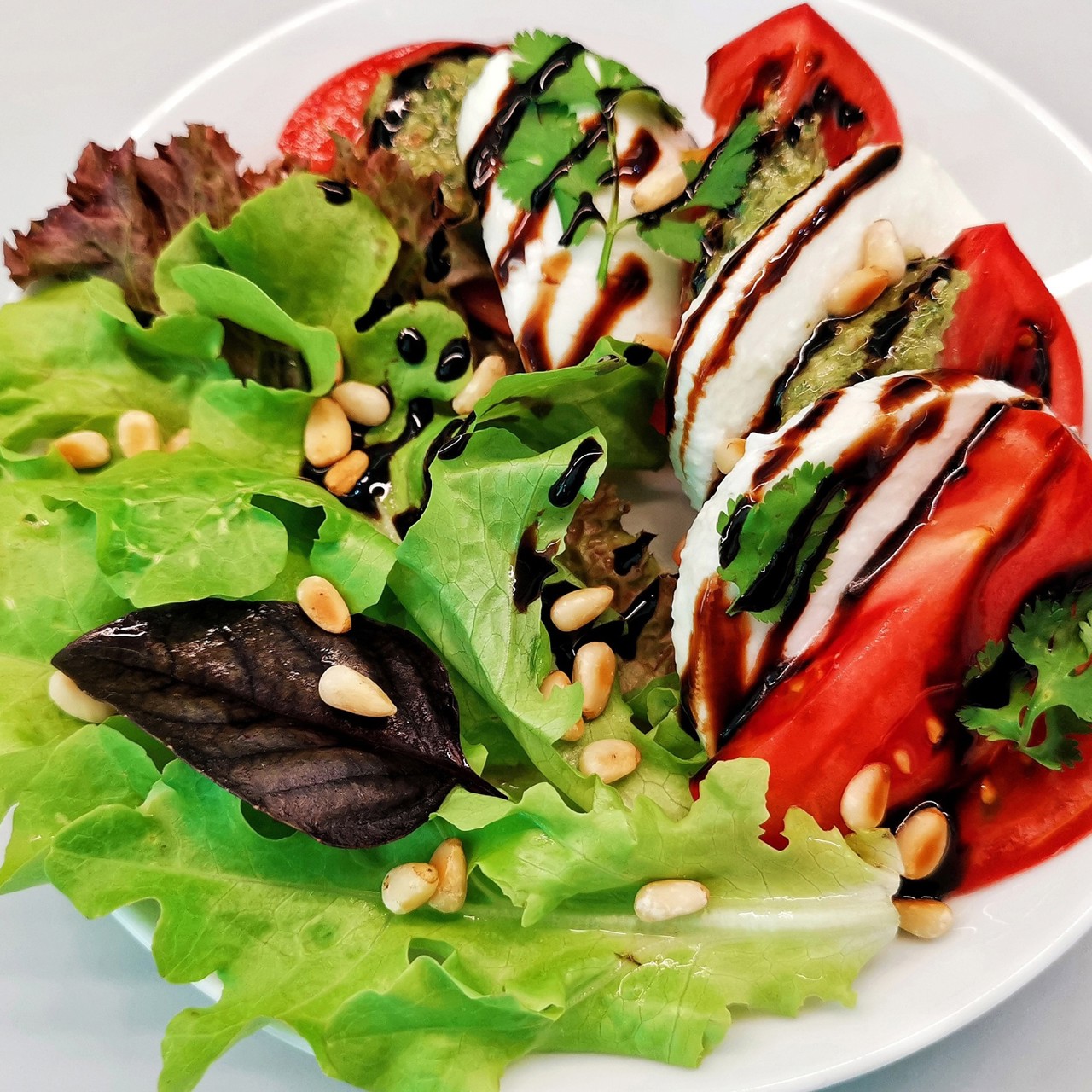 Салат капрезе