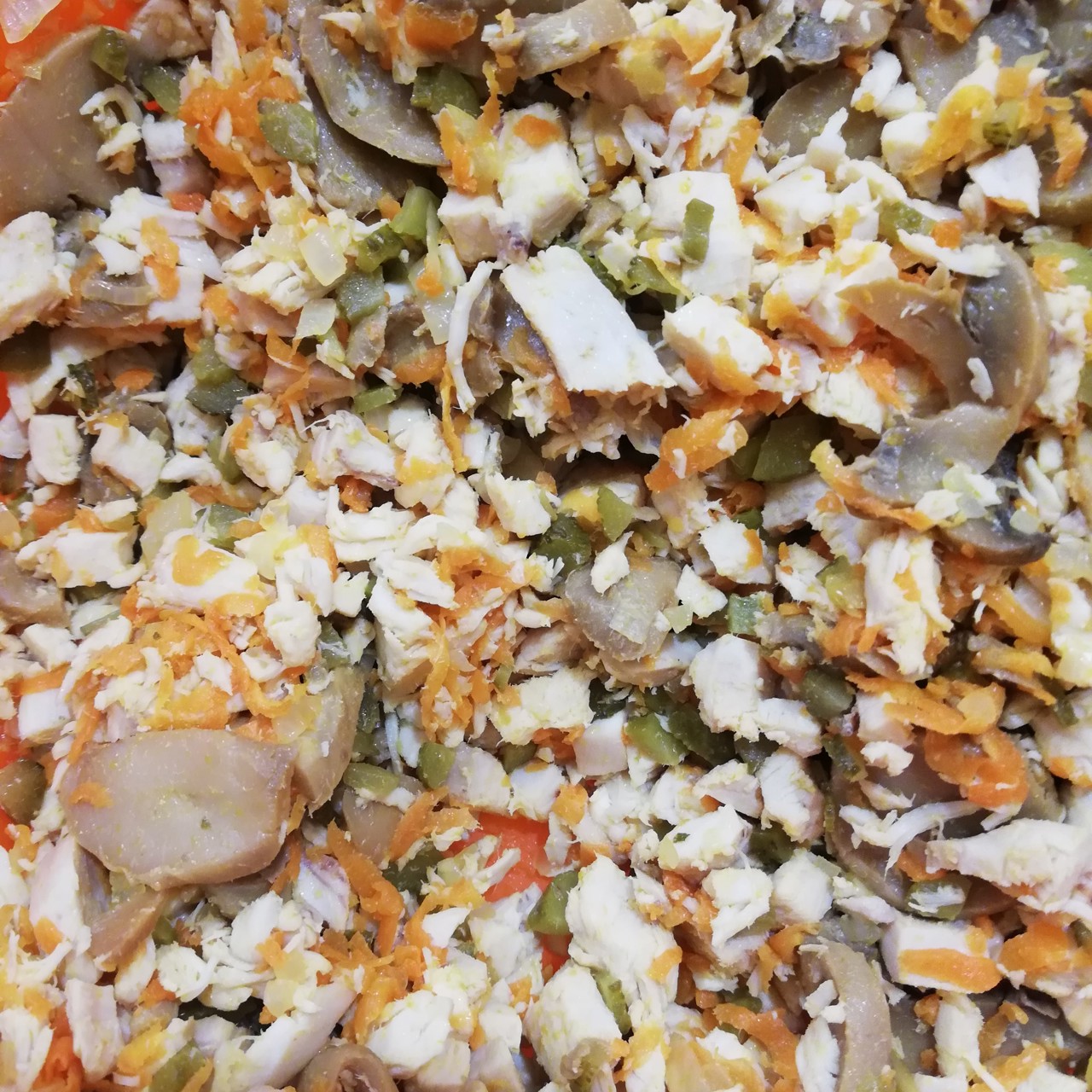 Салат мужской с курицей и шампиньонами