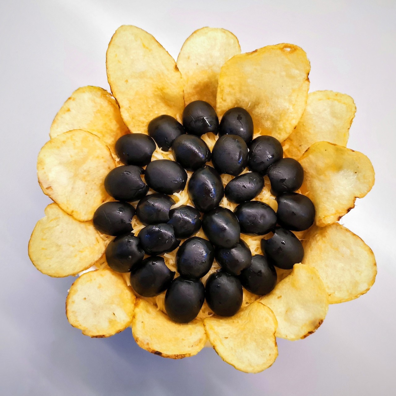 Салат подсолнух