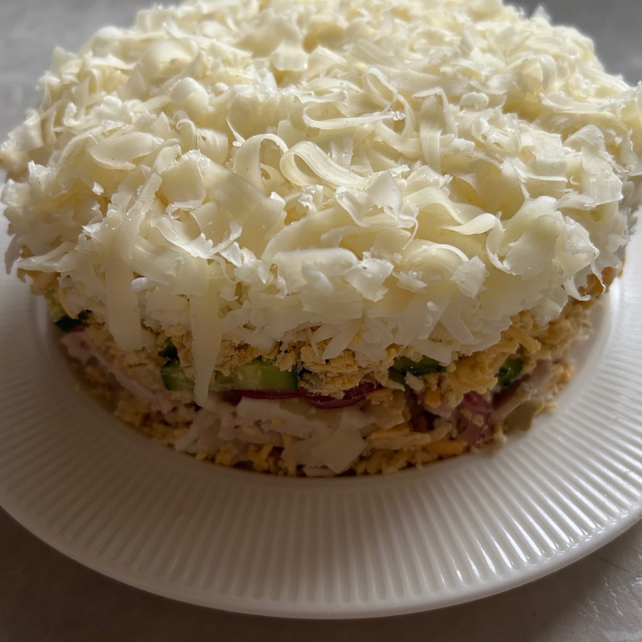 Салат с консервированными шампиньонами