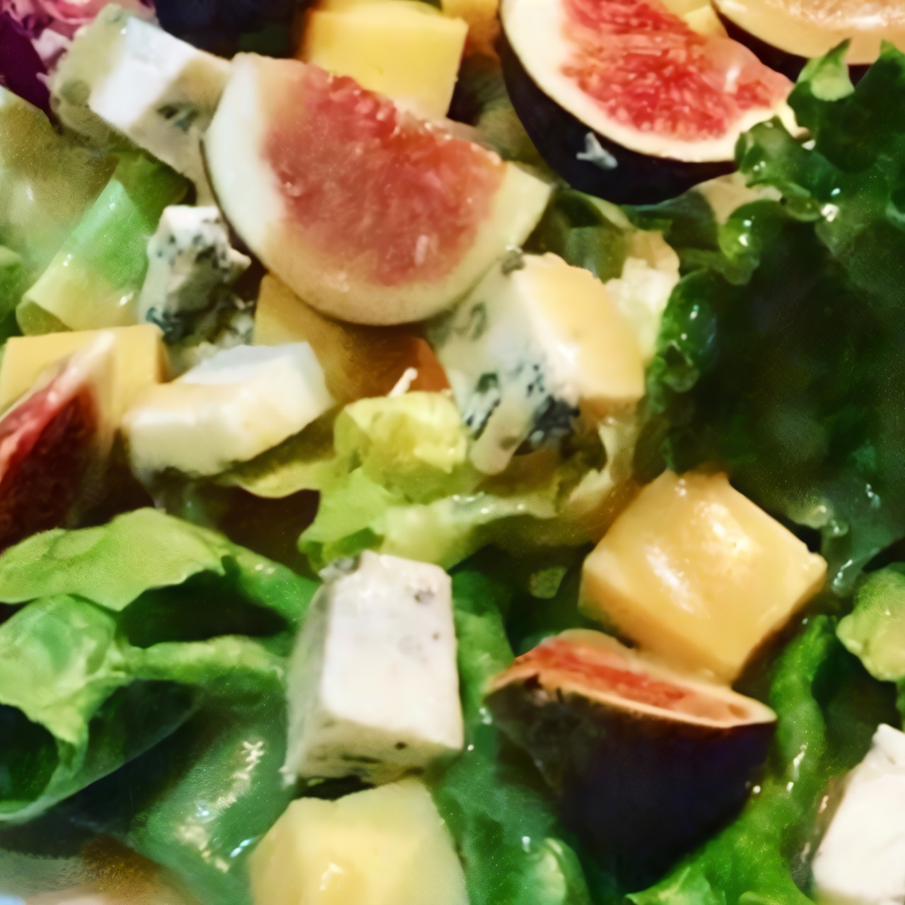 Салат с медово-горчичным дрессингом