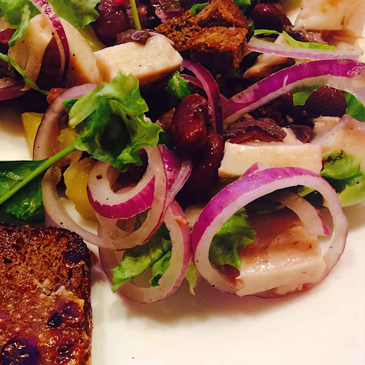 Салат с осьминогом и картофелем