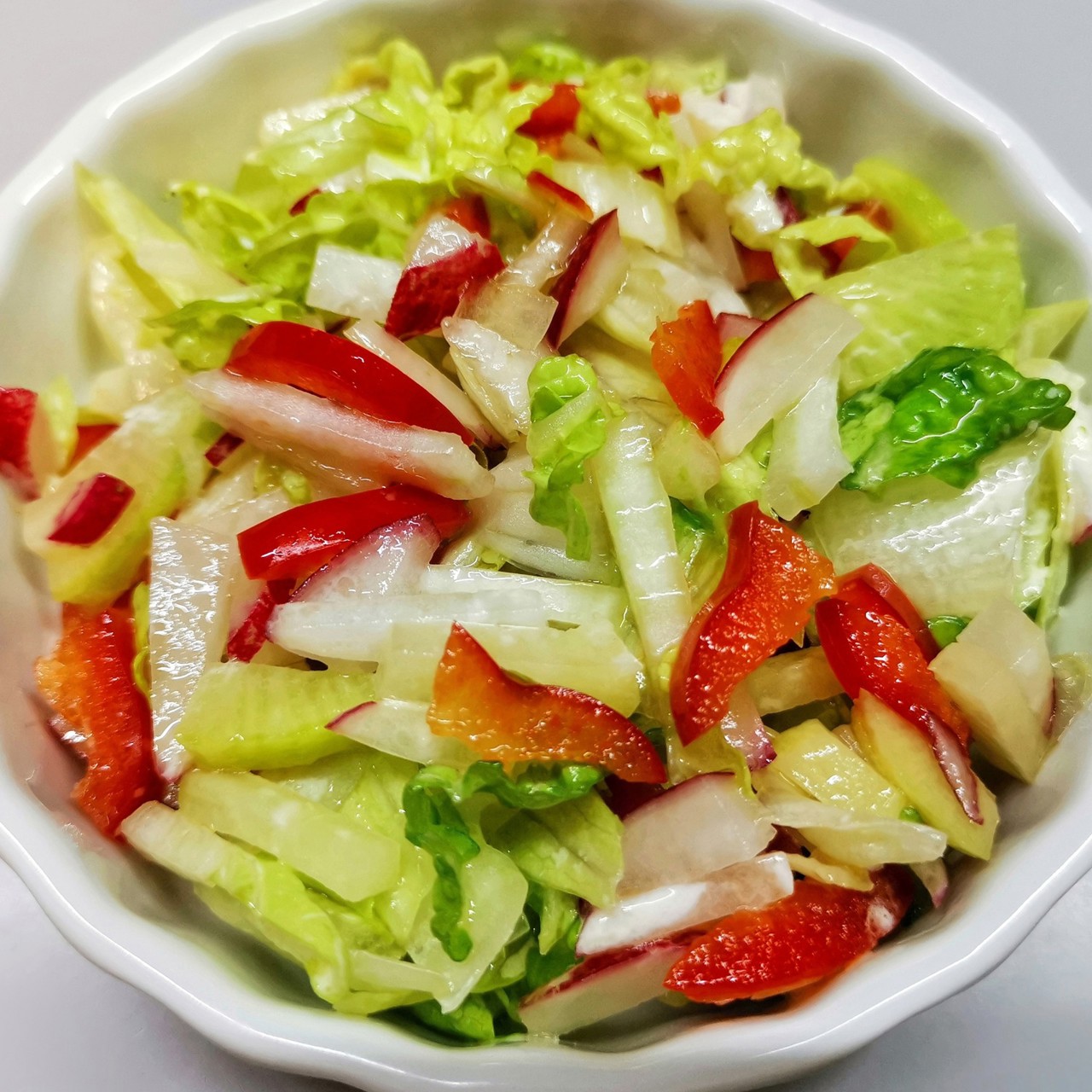 Салат с редькой